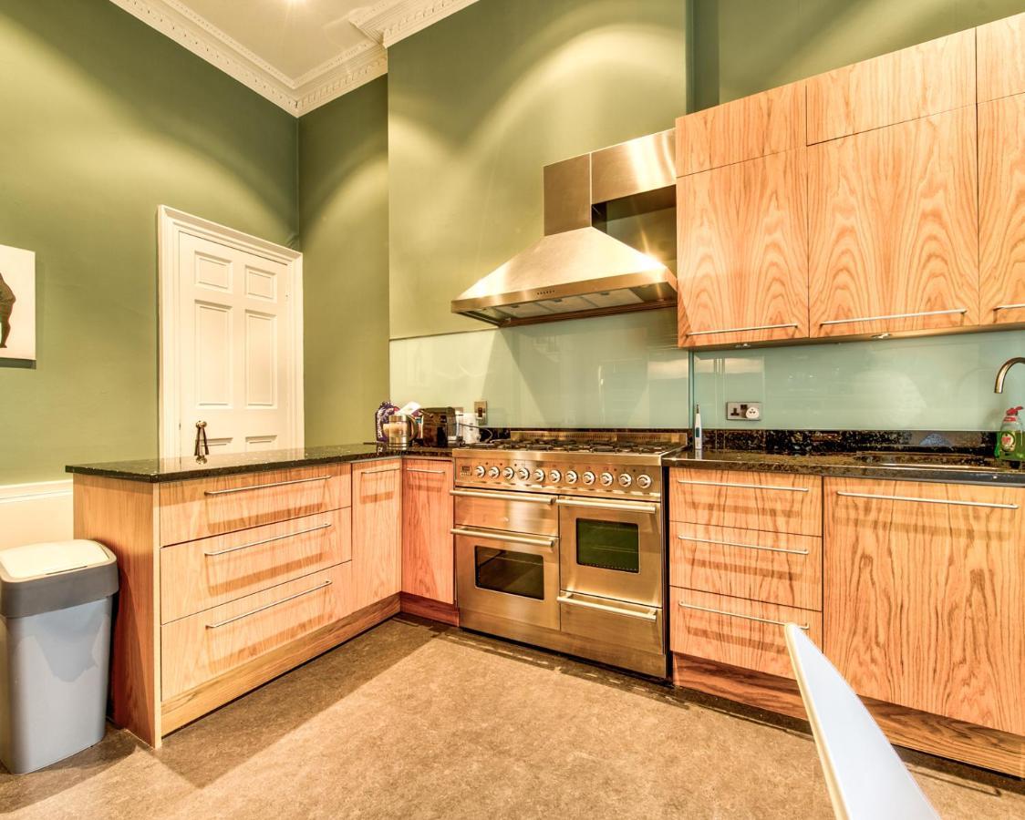Beautiful City Centre Georgian 4 Bed Townhouse With Private Garden Εδιμβούργο Εξωτερικό φωτογραφία